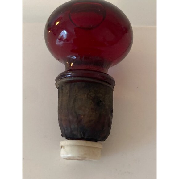 Ruby Red Avon Glass Swirl Unforgettable Cologne Bottle Bud Vase Empty VTG - Picture 10 of 12